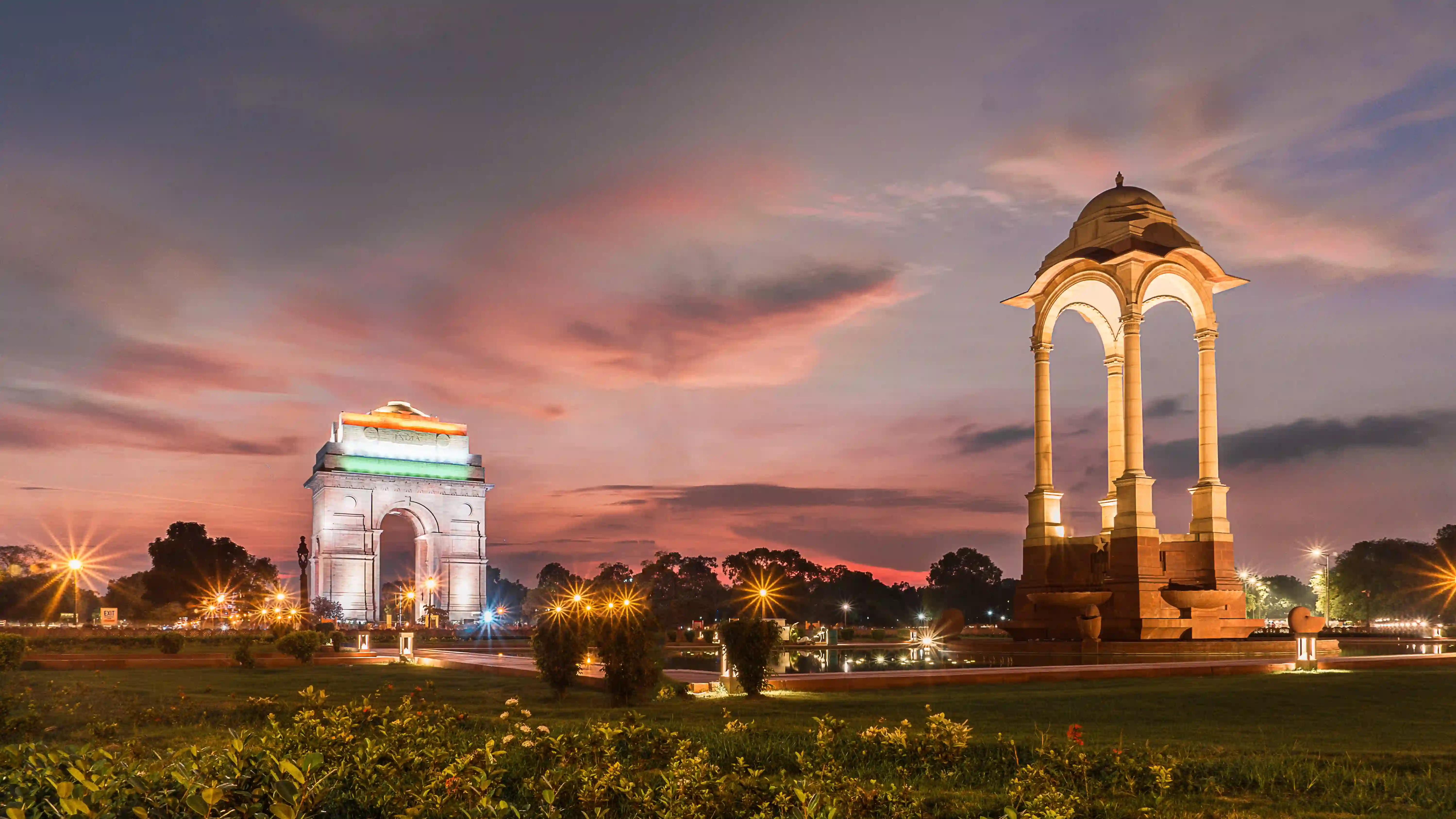 Delhi Temples and Spiritual Sites Tour – 6 Hours