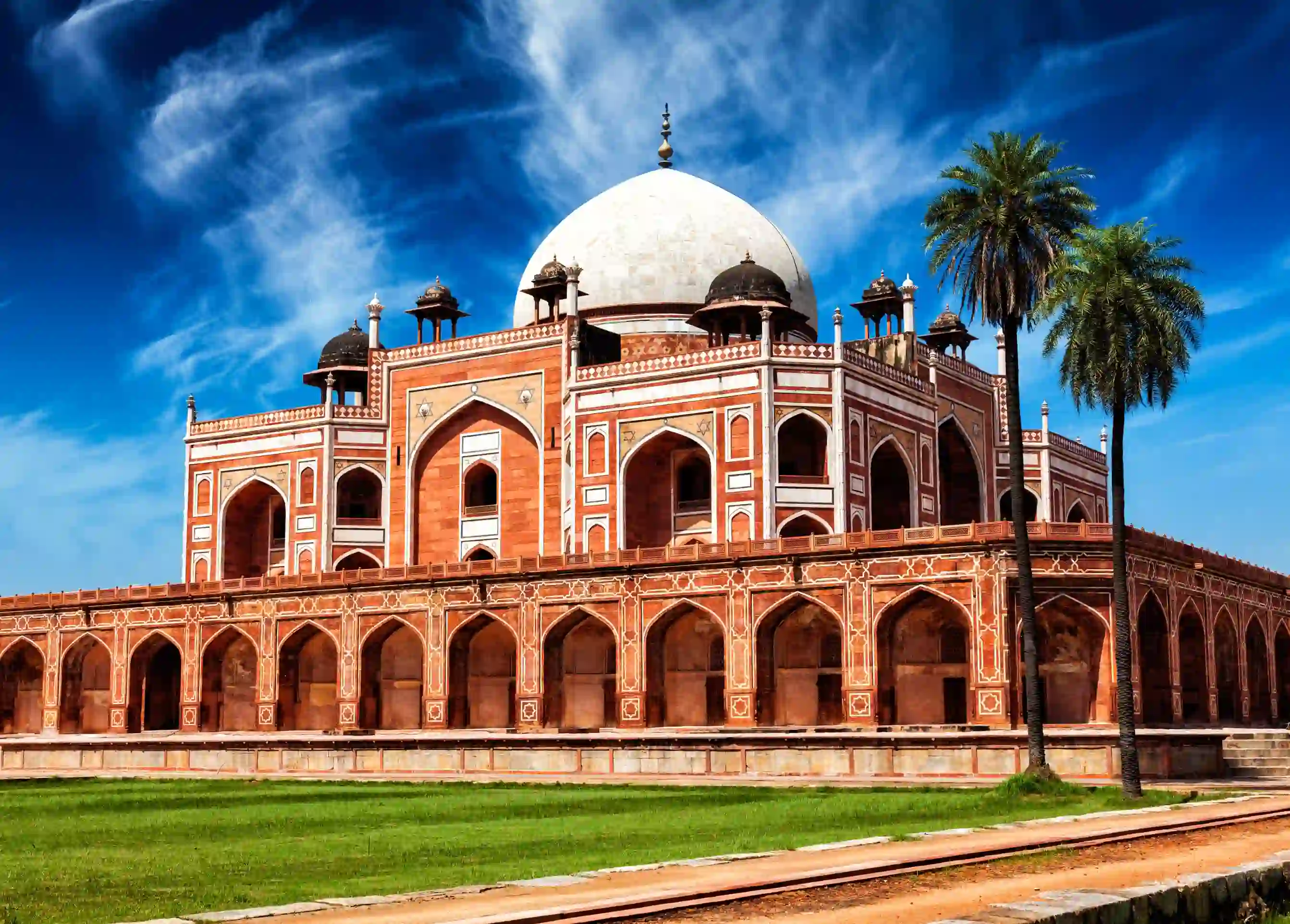 Old and New Delhi Private Guided Tour